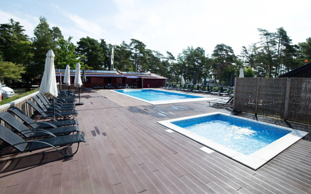 Ljugarns Semesterby & Camping