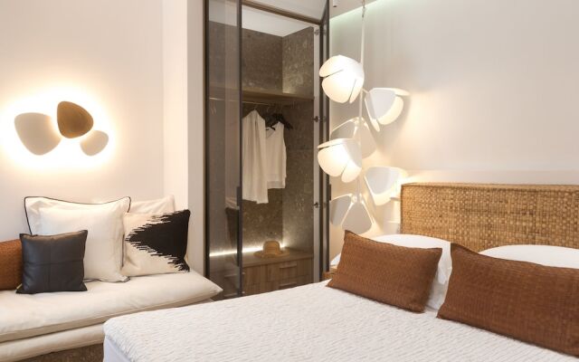 Kallos Villas & Suites