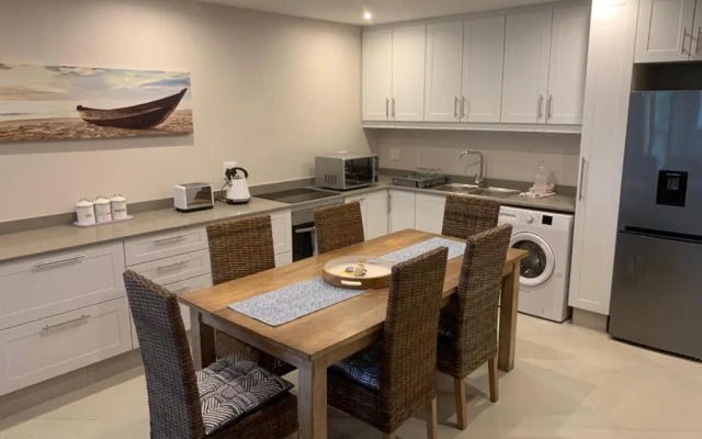 11 Cormoran Umhlanga