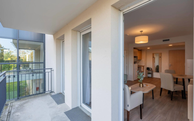 Quality Suites Moissy-Cramayel