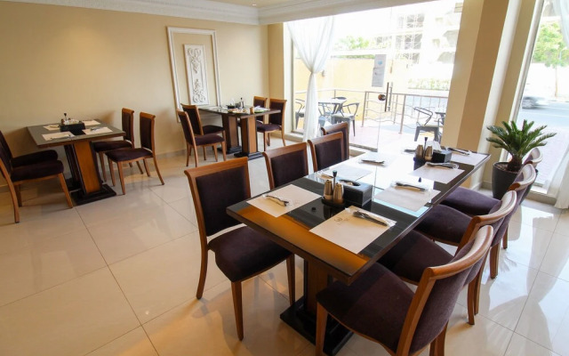 Lotaz Hotel