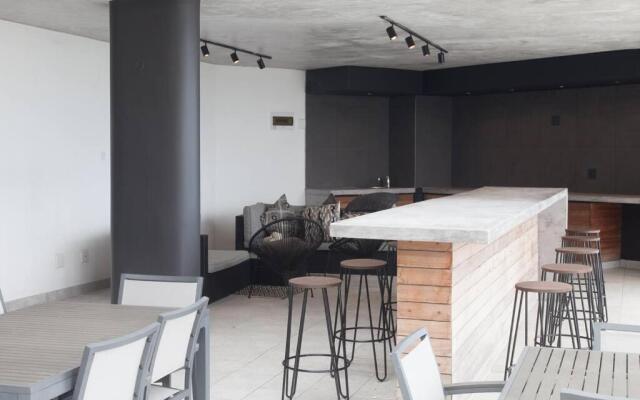 Coral Point Executive Studio Apartment