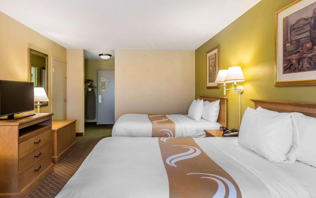 Quality Inn Perrysburg - Toledo South