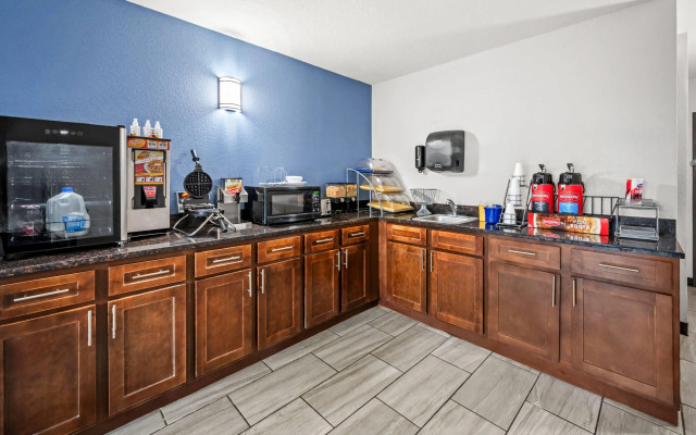 Days Inn by Wyndham New Orleans Pontchartrain