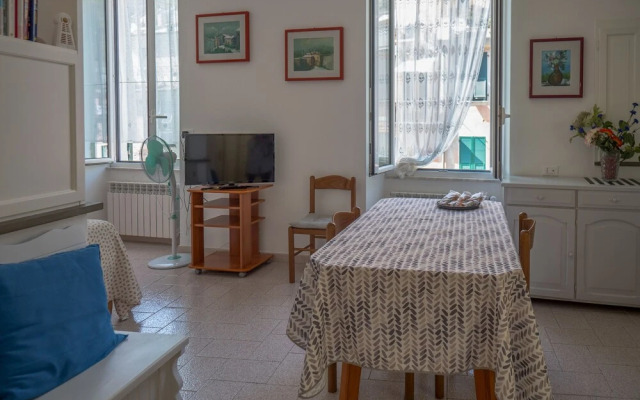 Nonna Rosetta Traditional Studio