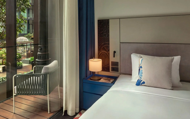Dorothea Hotel, Budapest, Autograph Collection