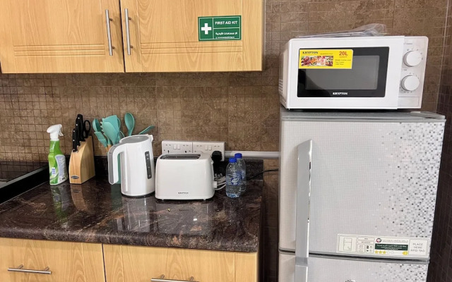 Cosmos Living - Goldcrest Views1