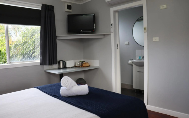 Almare Tourist Motel