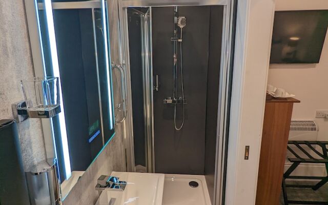 Cambeth Lodge Guesthouse