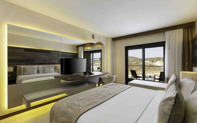 Design Plus Seya Beach Hotel