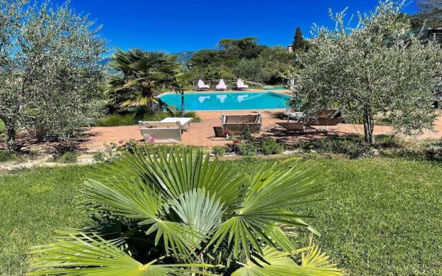 Spoleto-poolside-slps 20 1 Hour to Rome - Fabulous Gardens, Bbq Area, Pool