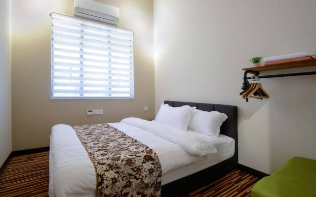 3-Bedrooms Gurney Terrace 9 - iB12