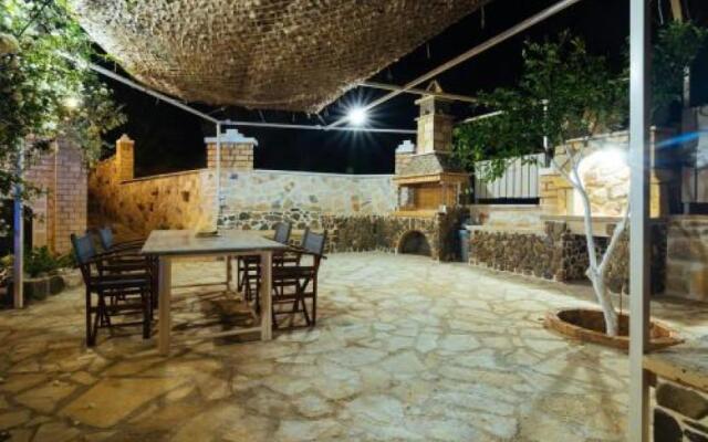 Holiday Home 2 Bedrooms 1 Bathroom - Kamilari