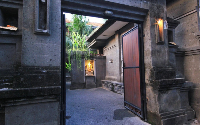 Letos Kubu Homestay