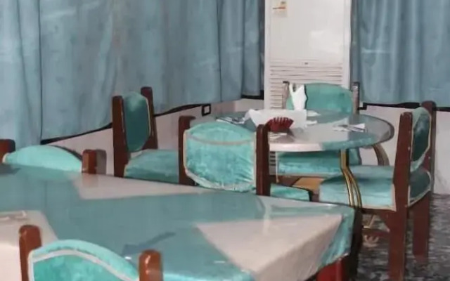 Tiba Hotel