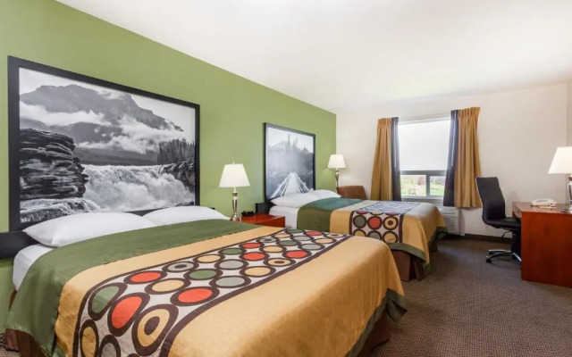 Super 8 Sherwood Park/Edmonton Area