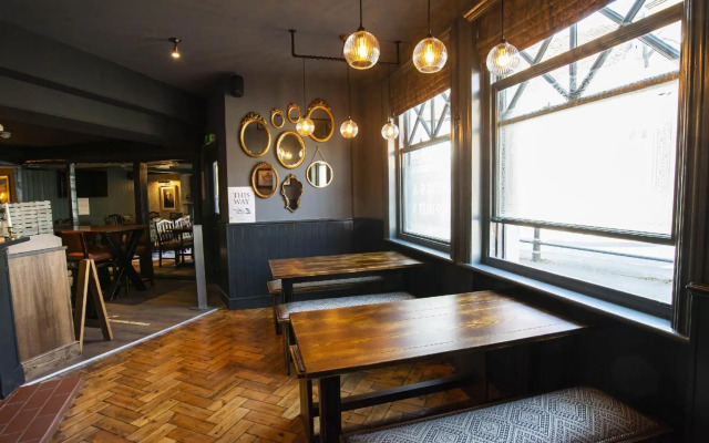 Kings Arms Hotel