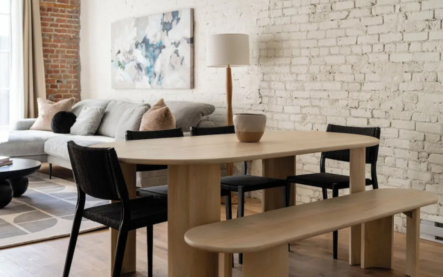 Maison Place Jacques-Cartier by Luxury In Transit