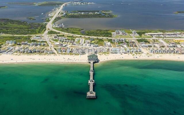 Dolphin Oceanfront Motel