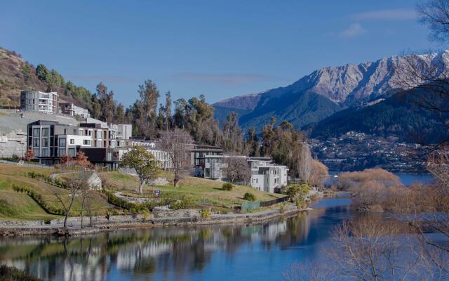 Hilton Queenstown Resort & Spa