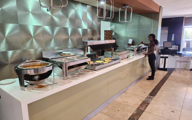 Palm Continental Hotel Johannesburg
