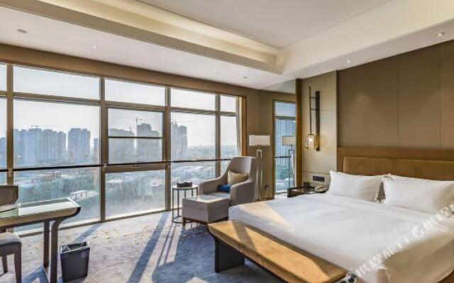 Xinhua Jian'guo Hotel