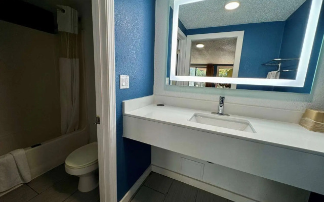 Knights Inn Greenville, NC