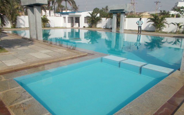 Aqua Green Hotel And Resorts