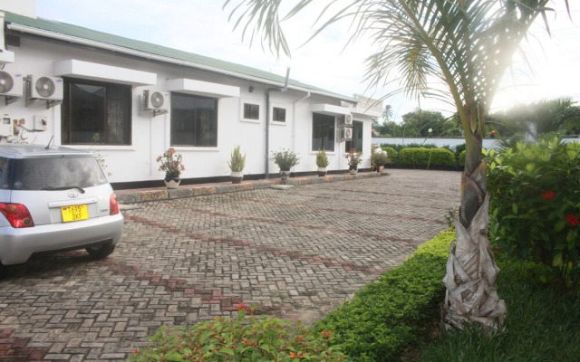 Rovvenpec Resort