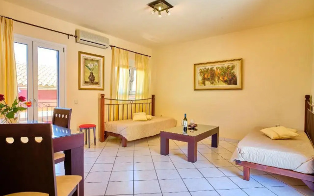 Chrismos Luxury Suites & Studios
