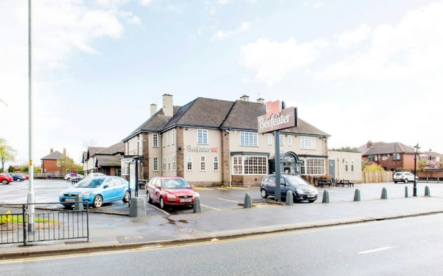 Premier Inn Oldham - Broadway