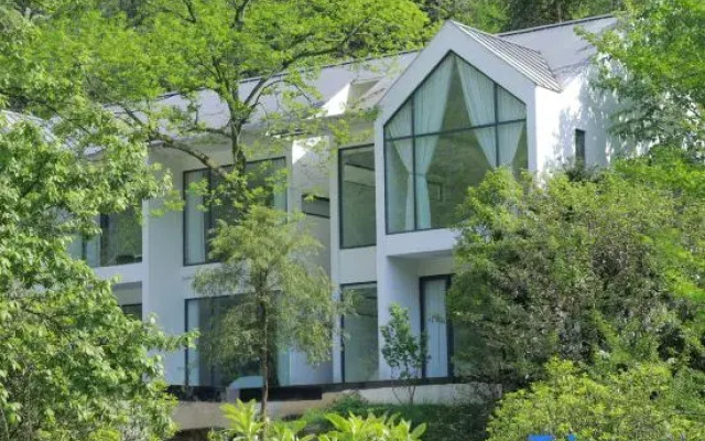 SeeMountain Hostel
