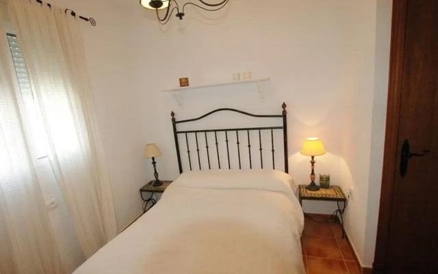 Chalet con piscina privada casa blanca