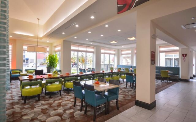 Hilton Garden Inn Fayettevile