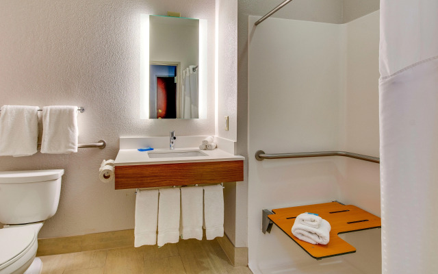 Holiday Inn Express Vincennes by IHG