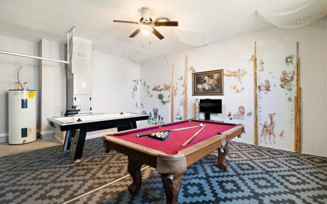 346 Riggs Circle