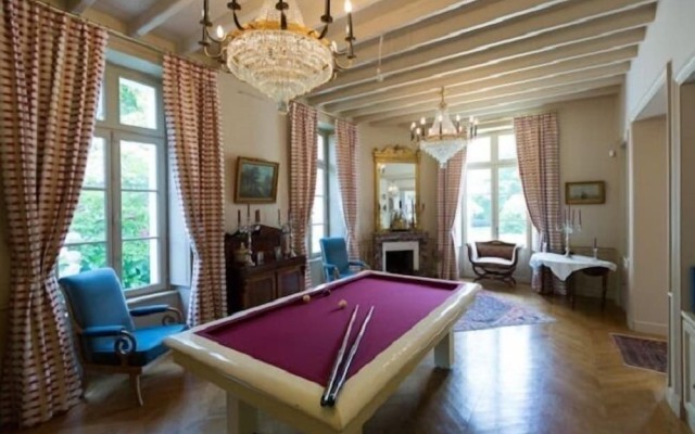 Chateau De Lourdes Cancale St Malo