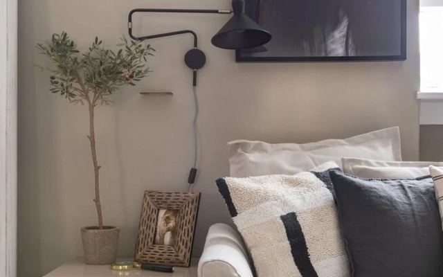 The Leicester Square Apartment