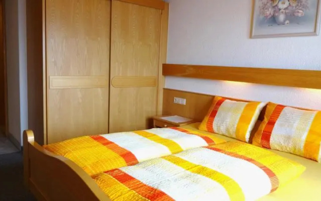 Ferienwohnungen Schöpf