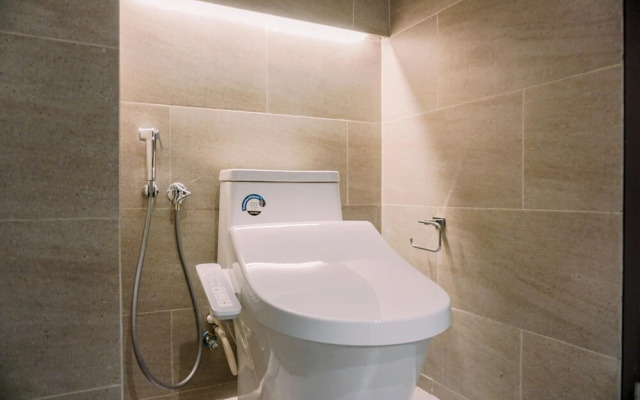 Good Choice And Nice Studio Apartment At Carstensz Residence