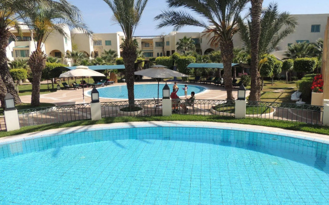 Suites hotel les charmilles & spa