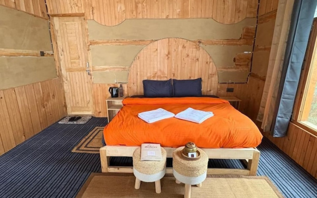 Kath Kuni Cafe & Stay Shangarh