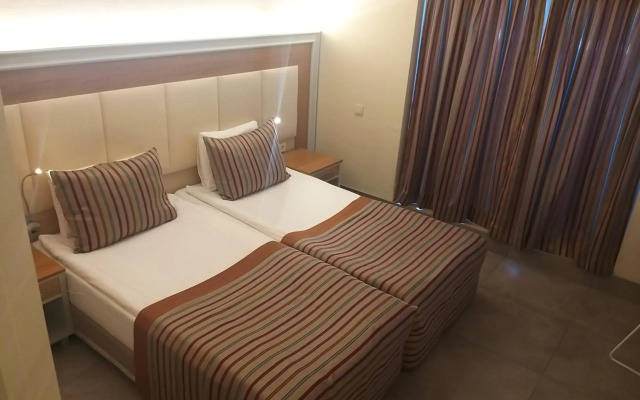 AQI Pegasos Resort