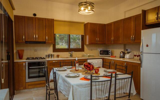 Villa Callisto by AgroHolidays