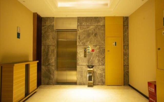 City Comfort Inn Huanggang Macheng Dujuan Huafu