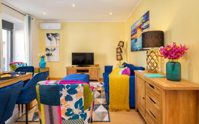 Premium Family Apartment W/ Lift, Ac & Barbecue