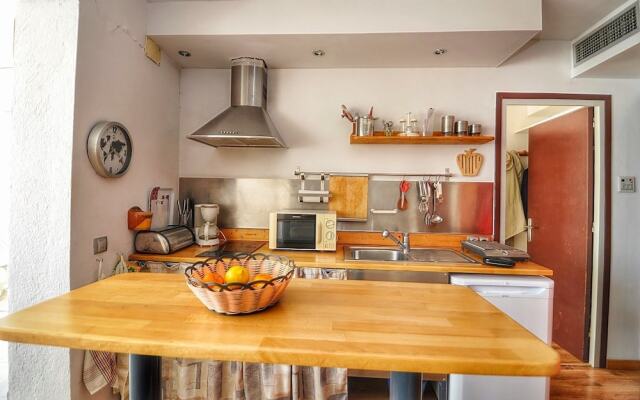 Apartment Orange