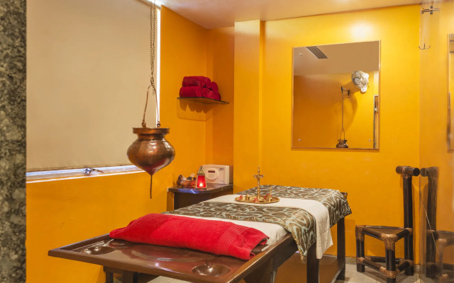 The Regenza by Tunga