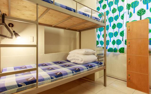 Vis House