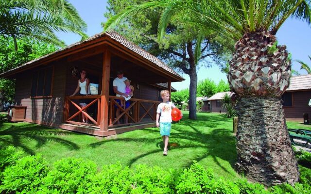 Playa Montroig Camping Resort